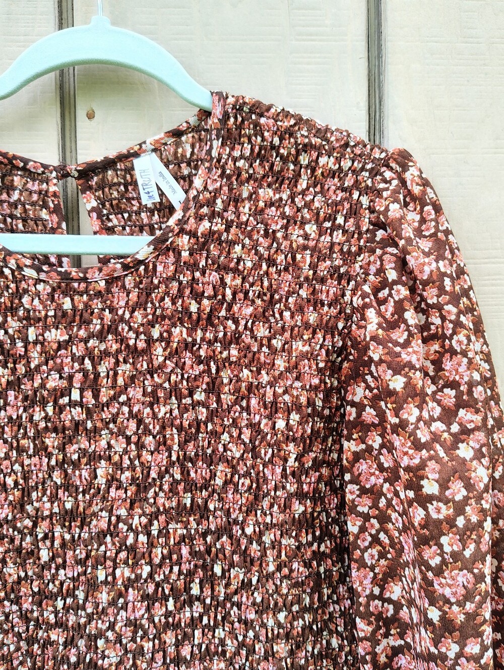 Live 4 Truth Rust Ditsy Floral Smocked Peplum Blouse Balloon Sleeves Lightweight - Picture 2 of 8